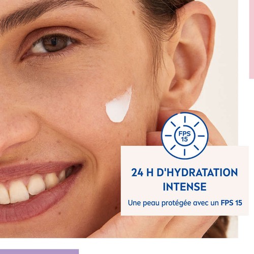 Nivea Soin de Jour Hydratant Fraîcheur Magnolia Peaux Normales 50ml