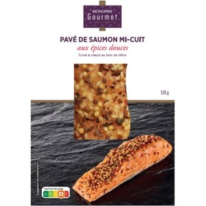 Monoprix Gourmet Pavé de saumon mi-cuit épices fumé au bois de hêtre 120g