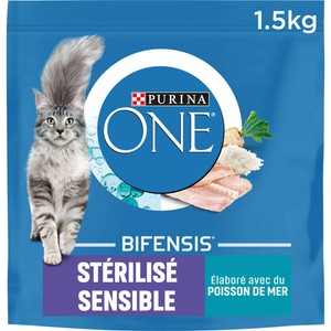 Purina One Chat Stérilisé Sensible Poissons de Mer et Céréales Complètes 1.5kg